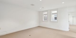 233 King Street Gallery 5
