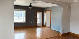 Prime Location Home! Gallery 1