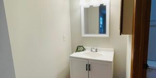 Very nice 2 bedroom, 2.5 bathroom townhome in Westerville schools for rent!! Gallery 19