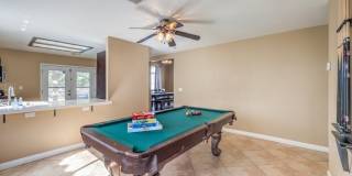 1918 Pintura Circle Gallery 3