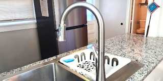 Furnished 1 Bed 1 Bath Apt in Linwood Place Add NW OKC Gallery 11