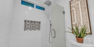 1006 N Crescent Heights Blvd Gallery 23