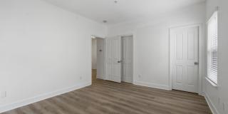 Nippers Corner Condo Gallery 15