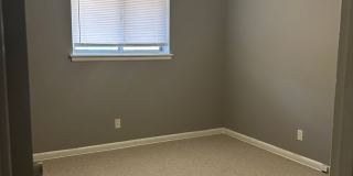 3 Bedroom 1 1/2 Bath Gallery 10