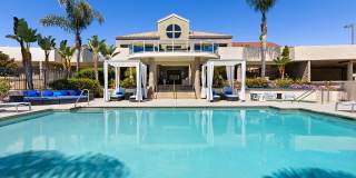 Axiom La Jolla Gallery 6