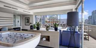 The Pacific Gallery 18