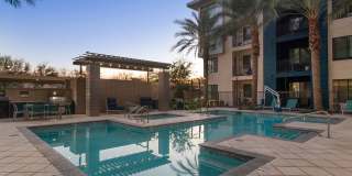 View 32 Apartments Gallery 31