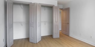 The Flats at Dupont Circle Gallery 20