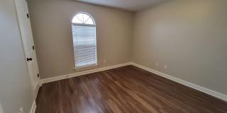 8898 Rasco Hills Cv Gallery 20