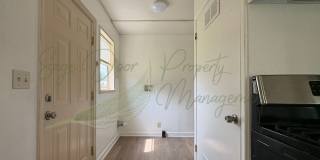 TOWNHOME IN SOUTH KC Gallery 18