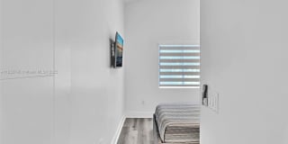 1044 NW N River Gallery 45