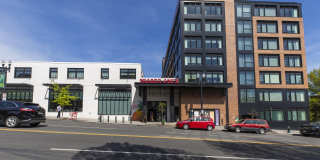 2255 Wisconsin Gallery 21