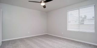 Los Robles Apartments Gallery 29