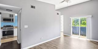2745 Grinstead Dr Gallery 25