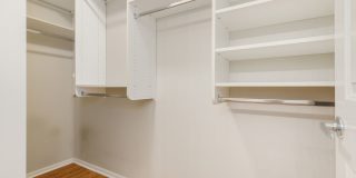2 Bedroom 1.75 Bath Condo - Seattle Gallery 13