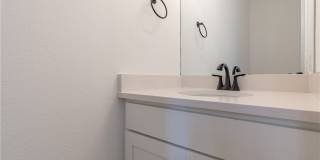 1316 S College Gallery 12