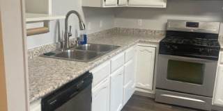 2908 Alpine Place Gallery 6