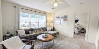 University Suites - Student Housing University Suites - Student Housing Gallery 3
