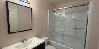 Adorable Home in Oleander Area! Gallery 12