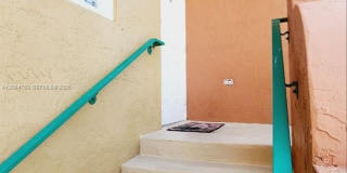 6960 NW 174th Ter Gallery 2