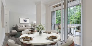 The Ashton Apartments Gallery 4