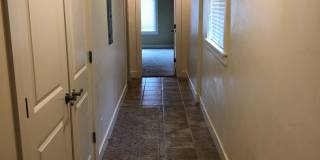 MUST SEE! Beautiful 4 Bedroom/3 Bathroom Home--Near BYU and Peaks Ice Arena Gallery 37