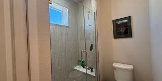 Low Maintenance Split Level Beauty 80922 Gallery 12