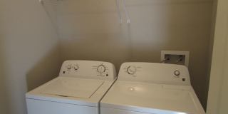 Huge 3BR/3BA Villa at Boulder Springs - Available July!! Gallery 12