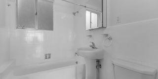 4475 23rd Street Gallery 11