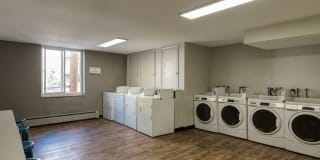 Park Point Gallery 7