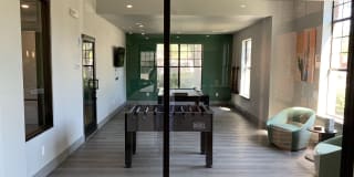 2803 Riverside Gallery 5