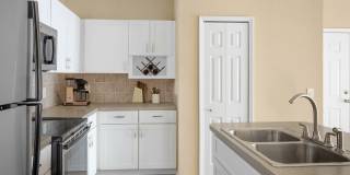 Verandahs of Brighton Bay Gallery 11