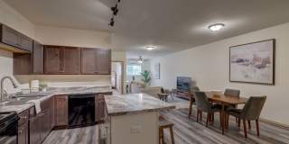 Brand New Fully Furnished short term lease possible Gallery 8