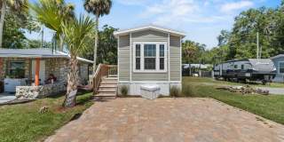 14035 W River Road Gallery 1