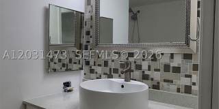 2021 Renaissance Blvd Gallery 20