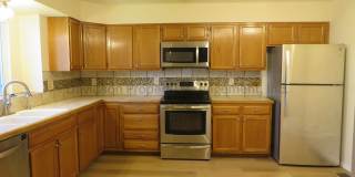 Beautiful 4 Bedroom House in Eastern Colorado Springs Gallery 6