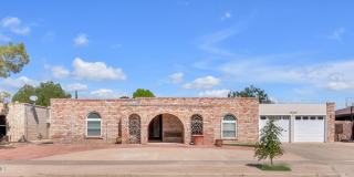 Come to check this beautiful house 4 bedrooms, possible 5th bed and 3 baths. Gallery 37