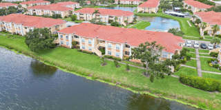 Beautiful furnished & turnkey ready  2/2 unit available now for an annual lease Gallery 35