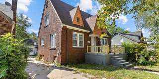 4827 Gray Gallery 20