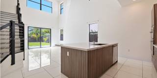 8836 NW 161st Ter Gallery 9