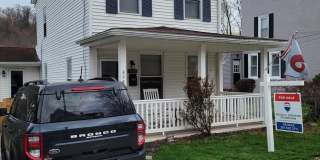 505 APPLE Street Gallery 1