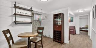 Charming 2BR Apartment in Greeley Gallery 17