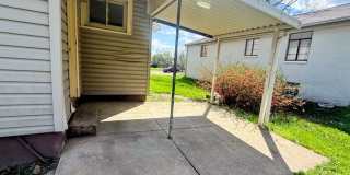 Spacious 4-Bedroom Home in North Canton – Prime Location Gallery 19