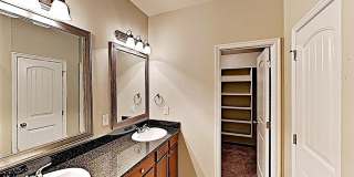 Very Nice 4 Bedroom 2 Bath Home in Yukon Schools Gallery 11