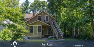 608 1/2 Ronalds Street Gallery 1