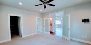 Luxurious and spacious 3 bed home in Manette Gallery 17