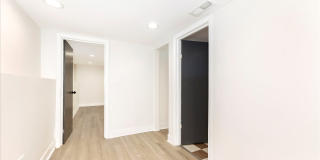 4849 West Hutchinson Street - 1 Gallery 26