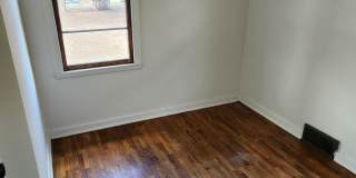 House in quiet Northside Neighborhood Gallery 6