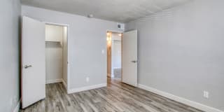 Broadway Vista Apartments Gallery 13