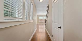 Close proximity to Old Mill District and downtown Gallery 8